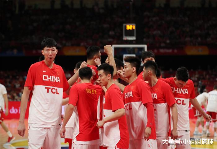 科比：如今的中国男篮，巅峰姚明复出也拯救不了他们！(2)