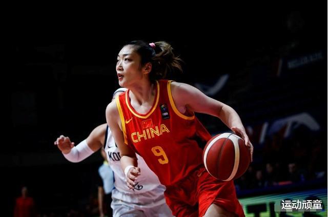 厉害！成为中国女篮唯一登上国际篮联奥运海报球员，不是邵婷和韩旭(3)