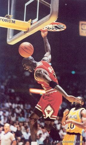 91年nba东部决赛活塞 1991年NBA总决赛第一场——遗憾的绝杀(6)
