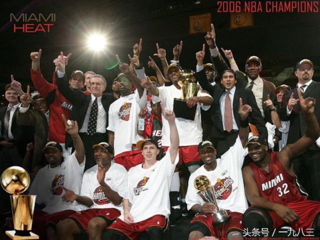 nba06-10年总决赛冠军 NBA06年总决赛韦德靠黑哨夺冠(6)