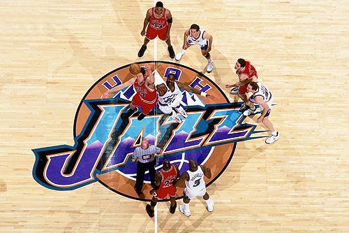 1998nba总决赛爵士首发 1998年NBA总决赛最后一投爵士为什么不包夹乔丹(3)