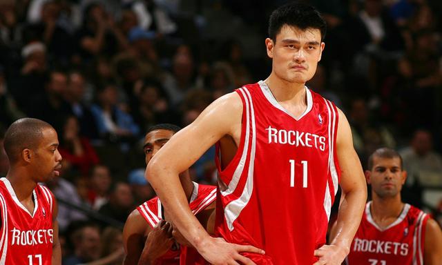 第一位在nba赛场上场的中国球员是谁 细数那些曾在NBA征战过的中国球员(4)