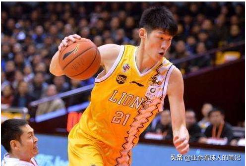 易建联请放心，中国篮球有这10人，未来可期。你不是一个人在战斗(2)
