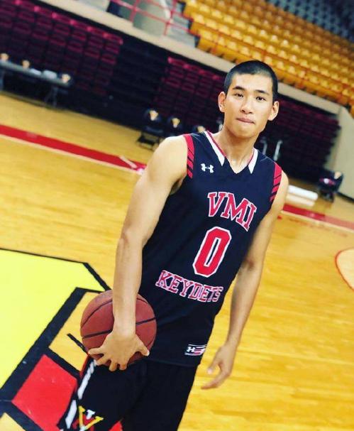 篮球少年志——中国台湾小将NCAA站稳脚步，未来与林庭谦组后场双枪(3)