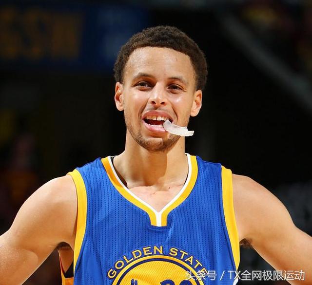 nba球员牙齿掉了怎么办 NBA球员没了牙套会怎么样(1)