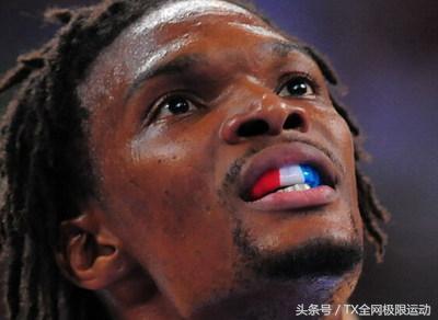 nba球员牙齿掉了怎么办 NBA球员没了牙套会怎么样(2)