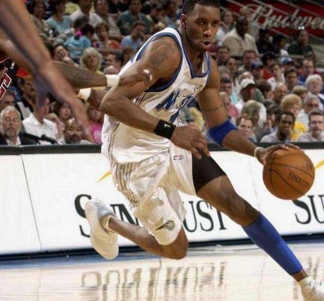 nba球员的小腿长度 NBA球员的小腿有多细(4)