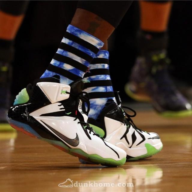 2015nba全明星战靴 NBA全明星正赛球鞋上脚一览(4)