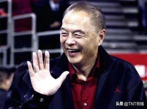 央视nba中国解说员 NBA中国解说界的俊男靓女(1)