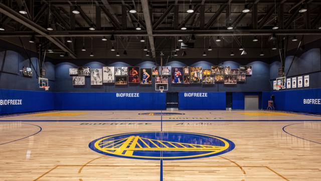 美国加州是否有nba球队 NBA四支加州球队希望被允许开放训练馆(3)