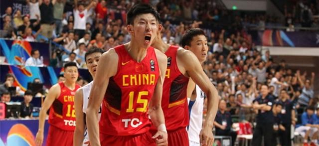 nba现在有中国人 NBA又有中国人的身影了(5)