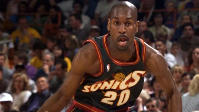 90到99nba巨星 90年代NBA的十大巨星(5)