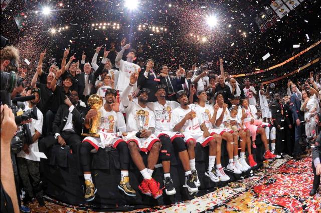0405赛季nba总冠军 历届NBA总冠军一览(36)