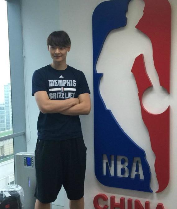 nba2015中国球员 盘点中国的9大NBA球员(9)