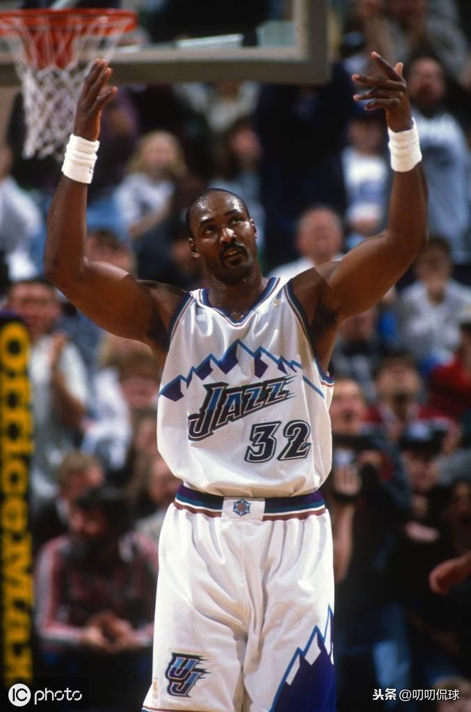 1997nba公牛老鹰 1997年NBA选出50大巨星(11)