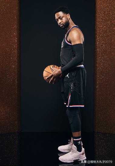 2017nba全明星半身写真 2019年NBA全明星正赛球员写真(17)