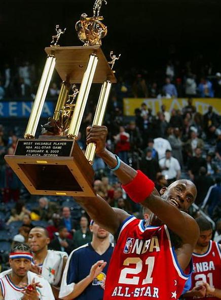 2003nba全明星赛扣篮 NBA5大经典的全明星赛(4)