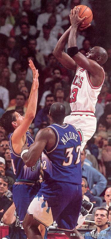 nba.1997.总决赛 1997年NBA总决赛第一场——完美的压哨绝杀(6)