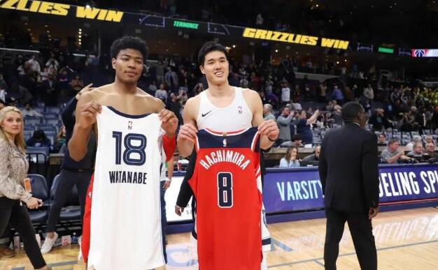 中国男篮地位不保，NBA神将加入日本男篮，杜峰还能拿到入场券？(2)