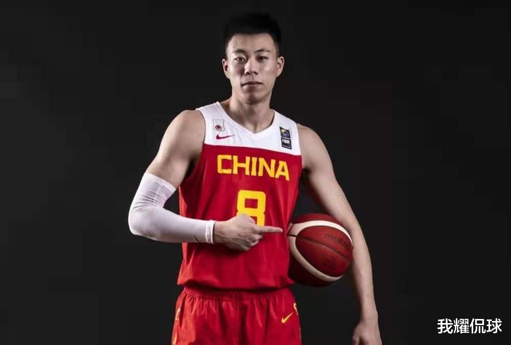 解析中国男篮阵容：锋线多达6人，杜锋会把快节奏打法带到国家队吗？(4)
