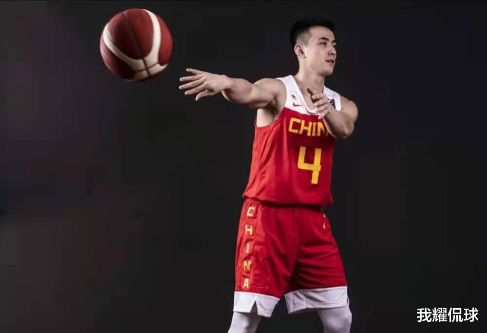 解析中国男篮阵容：锋线多达6人，杜锋会把快节奏打法带到国家队吗？(10)