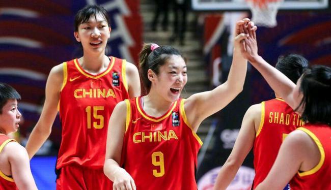 邵婷李梦领衔女篮冲击奖牌 姑娘们要为中国篮球正名(2)