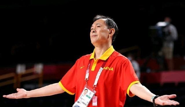 CBA快讯：中国女篮更换主帅，郭艾伦受澳洲邀约，北控悍将再度受伤(1)
