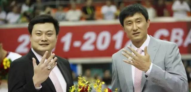 正式离队！功勋老臣告别中国男篮，加盟广东宏远，出任教练(2)