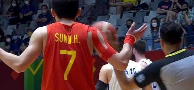 苦战赢下中国台北，男篮表现仍然令人担忧，央视未转播引球迷不满(6)