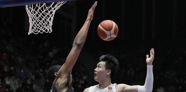 中国男篮碾压印尼进8强，杨毅分析前景，想进决赛还看内线优势(6)