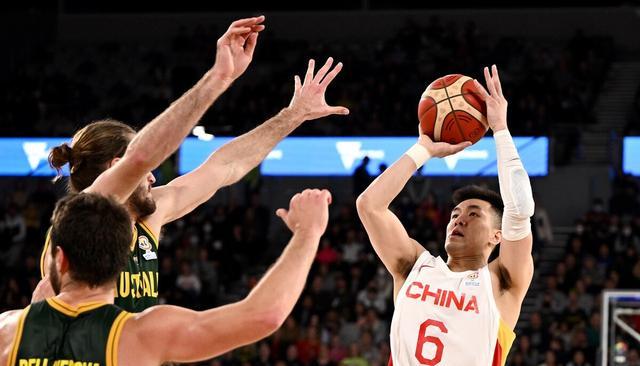 杜锋手下的替补CBA没有MVP的郭艾伦，总局力捧成为中国男篮牌面(6)