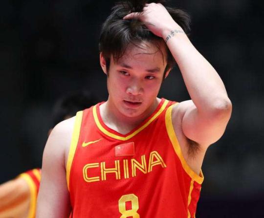 中国有哪些球员能打NBA？林书豪说出三个名字，没有周琦(4)
