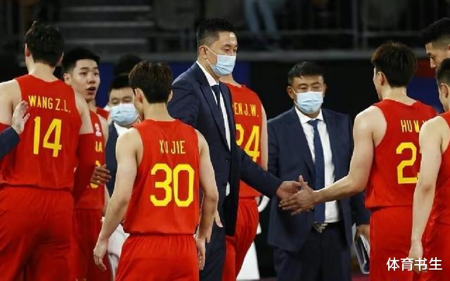 中国男篮赢球却收坏消息，三大短板太明显，不改正过来或将无缘世界杯