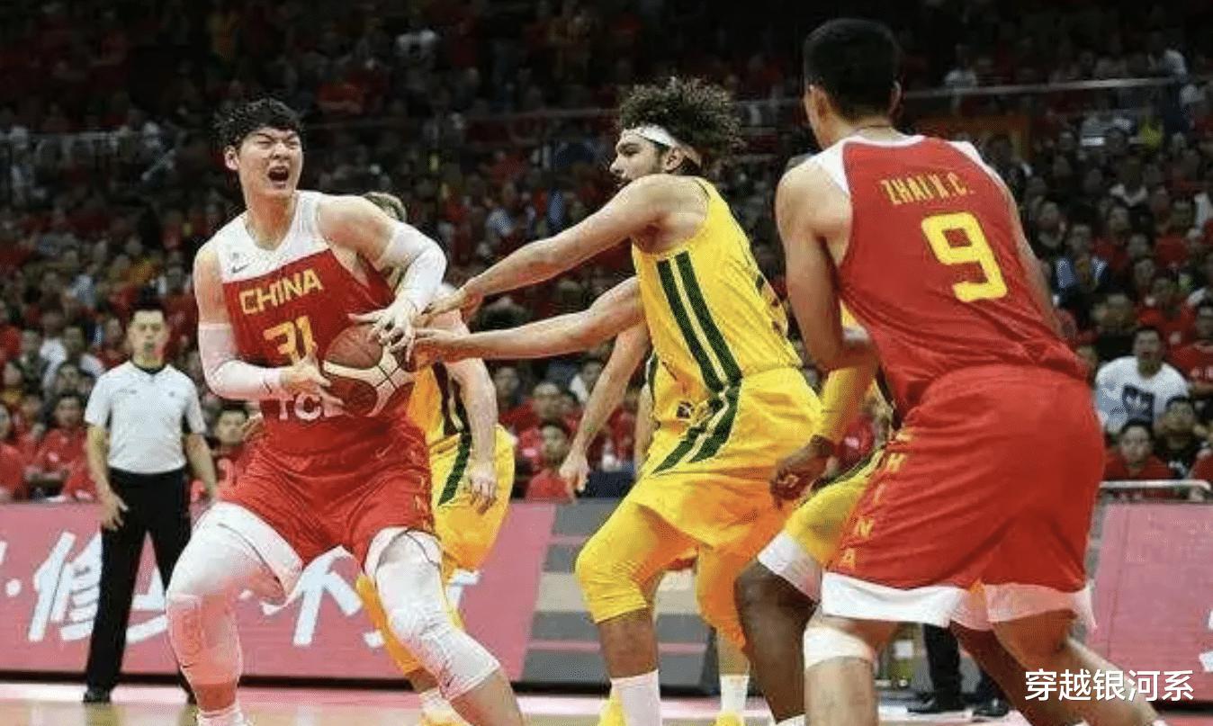 中国男篮两场对阵澳大利亚情况，总结出来几个问题(1)