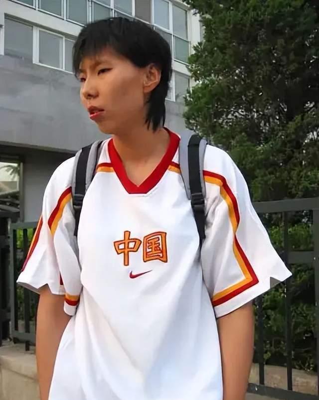 陈楠：中国女篮16年的内线顶梁柱，为了国家队高龄复出，现状如何(1)