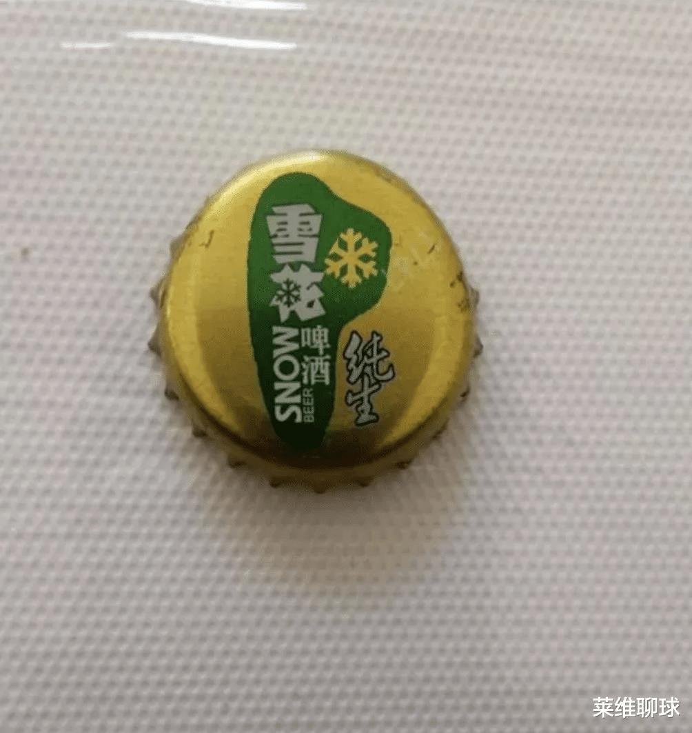 重大争议！辽篮冠军戒指被质疑太丑，像啤酒瓶盖，遭广东戒指完爆(4)