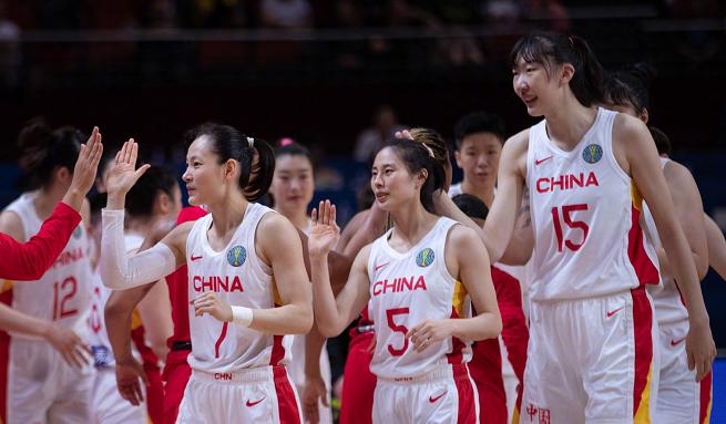 A组最终排名！美国女篮全胜第一，中国队4胜1负，韩国惨遭淘汰