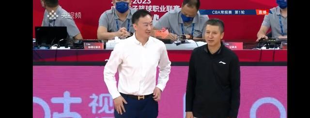 刘维伟执教青岛男篮，带领青年军联赛首次亮相就击败广州队(1)