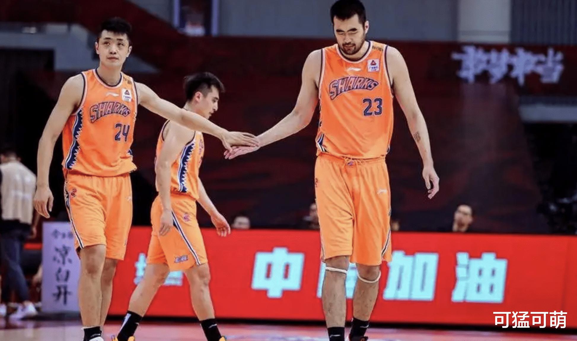 上海男篮这个赛季注定了很难了，首先就是外援水平，这决定了球队的基本水平