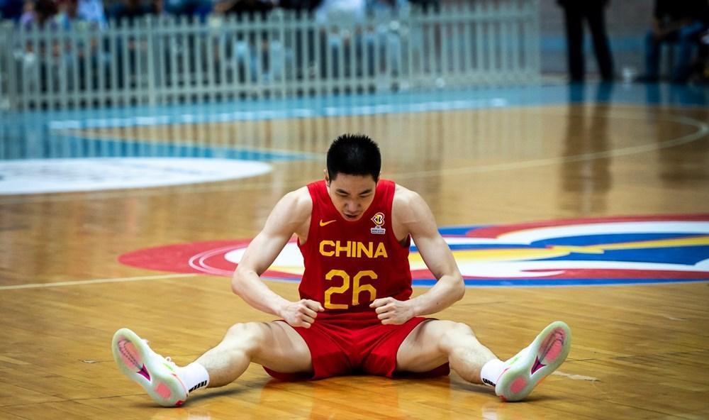 祝铭震、朱俊龙，会是中国男篮的精英3D？(8)
