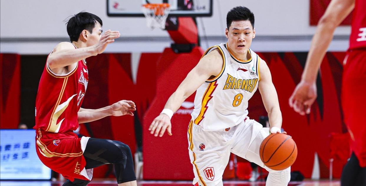 中国男篮三个位置最强的5名球员，易建联宝刀未老，张宁进步明显(4)