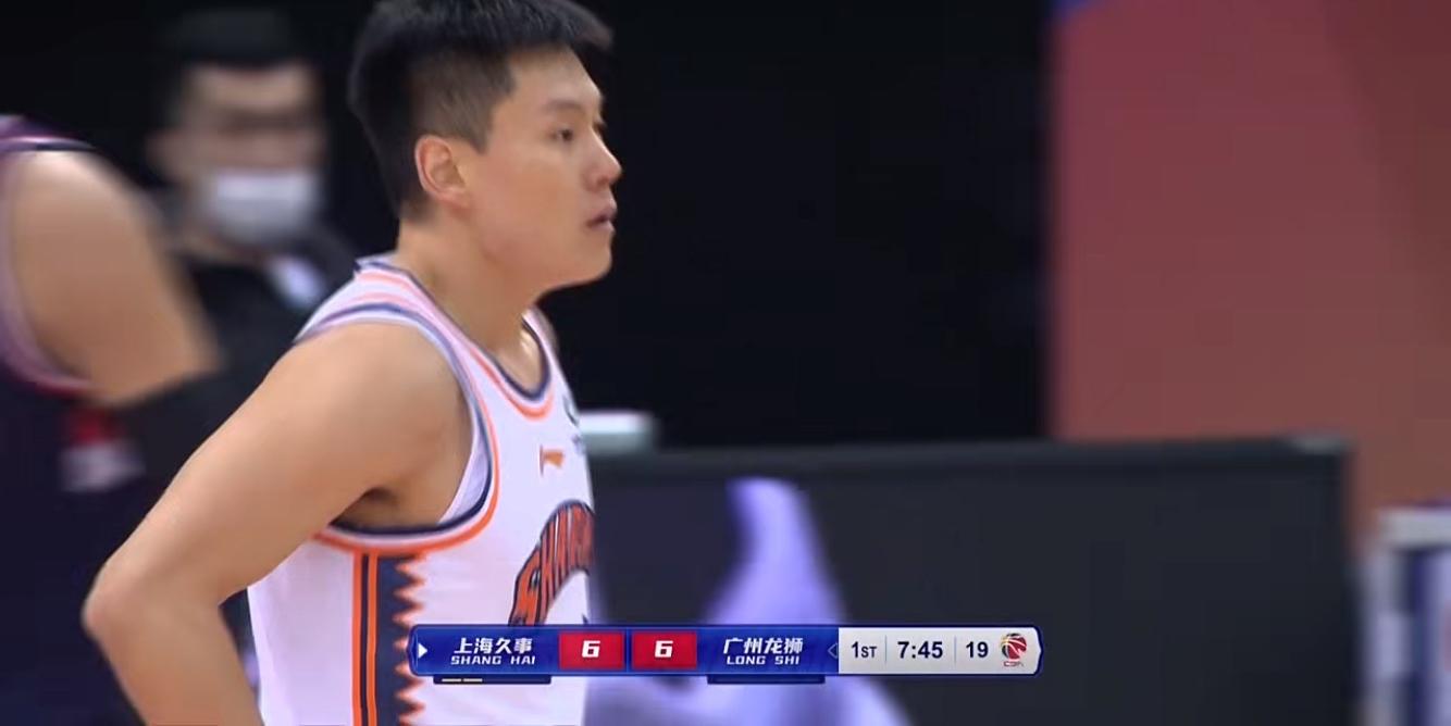 15分3篮板，上海新星兑现天赋，王哲林22+6力挽狂澜，双外援低迷(4)