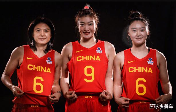 太争气了！曝中国女篮将登上央视春晚 世界杯夺亚后再现中国红？(1)