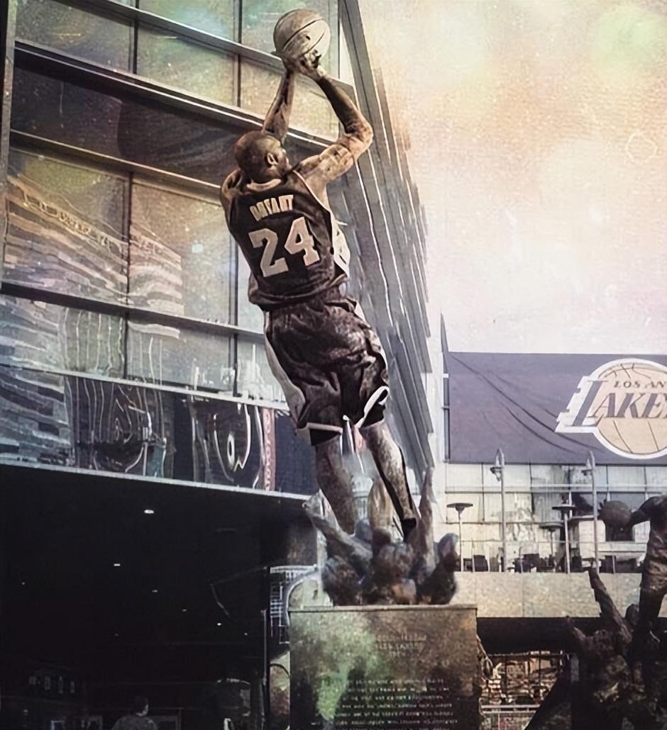 除了飞人乔丹以外，NBA还有哪些球星拥有自己的雕像呢？(6)