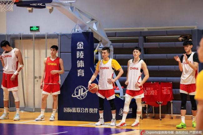 中国男篮将与上海队热身 后者可能派出三外援