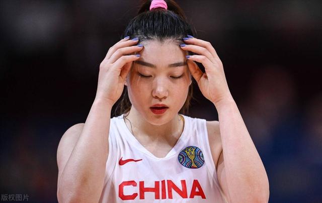 李梦小三事件升级！中国女篮取消大型活动计划，全员27人受波及(4)