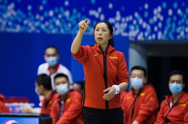 李梦小三事件升级！中国女篮取消大型活动计划，全员27人受波及(5)
