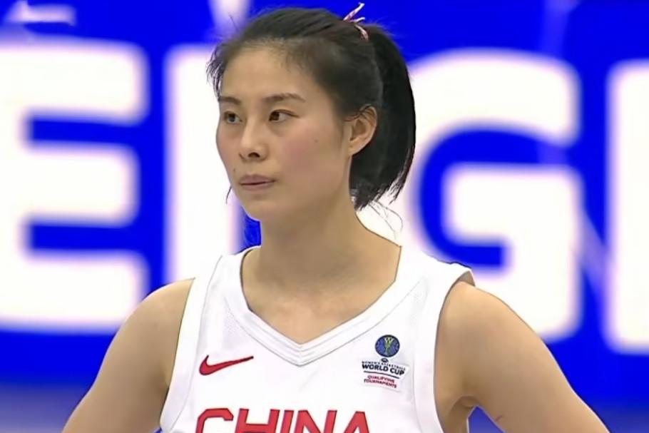 中国女篮新情况，27岁王思雨公布喜讯，球迷纷纷送上祝福(4)