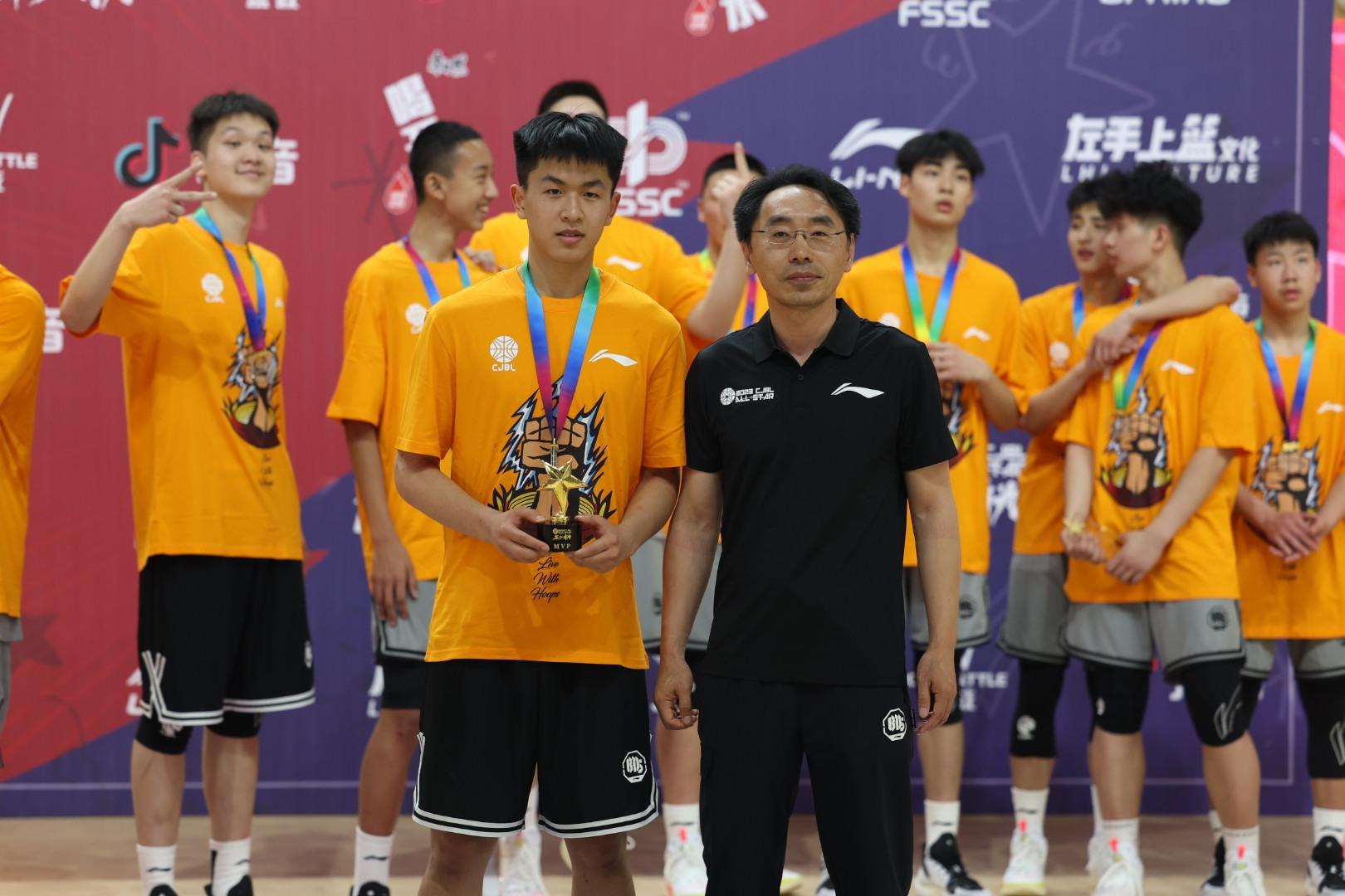 首届中国初中篮球联赛全明星赛落幕(3)