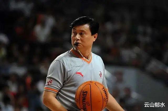 2008年罢赛门，让CBA史上最成功的主教练李春江无缘执教国家队！(3)